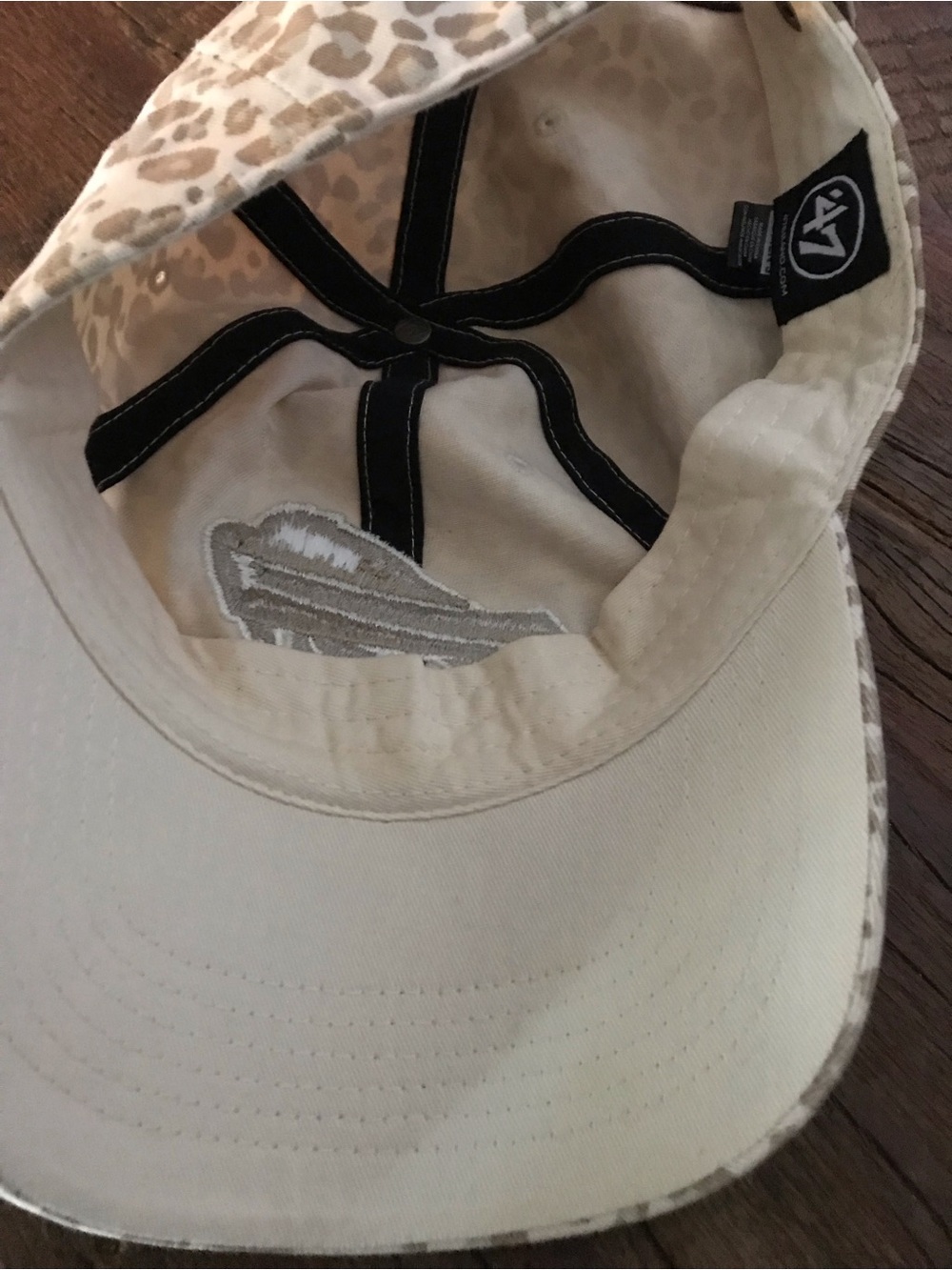 Buffalo Bills ‘47 Women's Panthera Clean Up Adjustable Hat - Picture 4 of 4